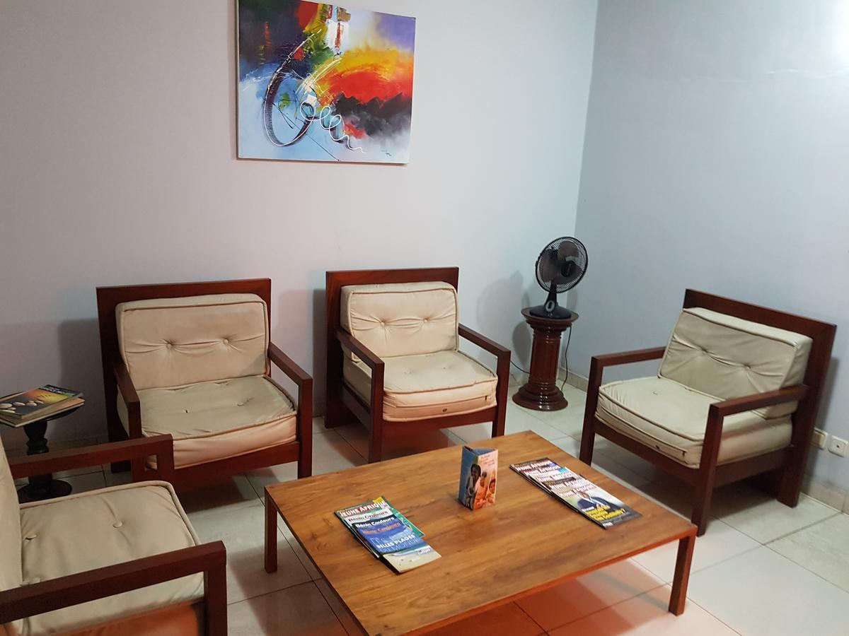 Acropole Hotel Cotonou Buitenkant foto