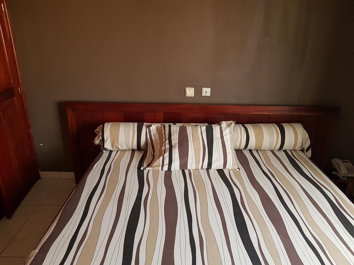 Acropole Hotel Cotonou Buitenkant foto